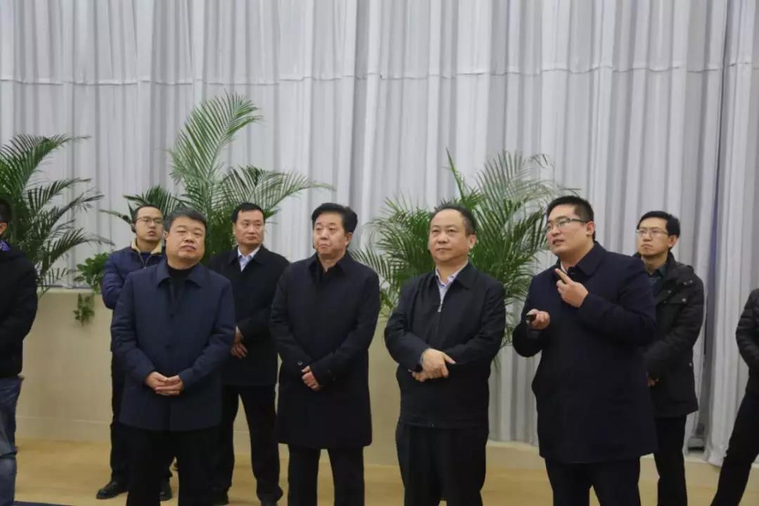 省工信厅厅长龚晓峰一行来我公司调研