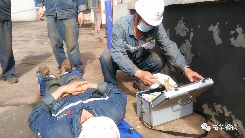 文丰动力厂举行高温天气作业中暑应急演练