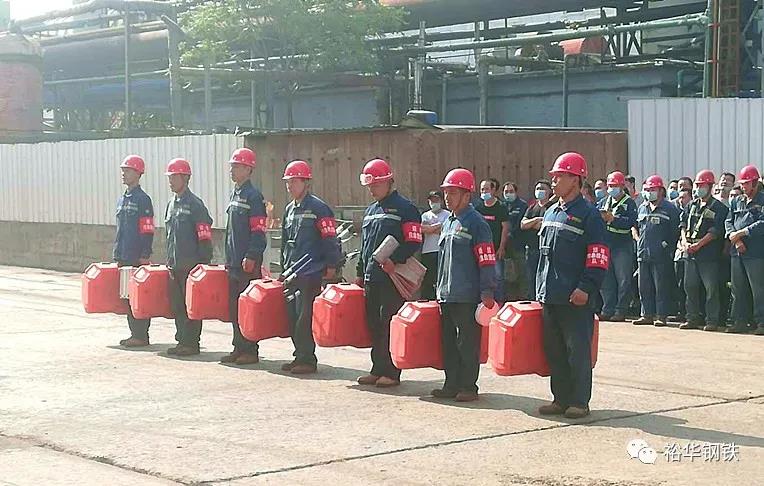 文丰主区烧结举行有限空间应急救援和技能比武演练